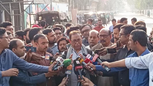 বৈঠকে সরকারের তিনটা গুরুত্বপূর্ণ কাজের কথা বলা হয়েছে : সাইফুল হক