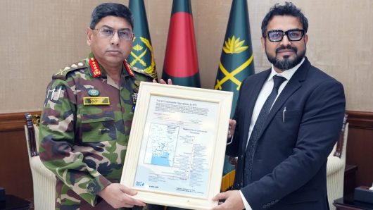বাংলাদেশ সেনাবাহিনীর প্রধান জেনারেল ওয়াকার-উজ-জামানের সঙ্গে ডিএনসিসি প্রশাসক মোহাম্মদ এজাজের সৌজন্য সাক্ষাৎ