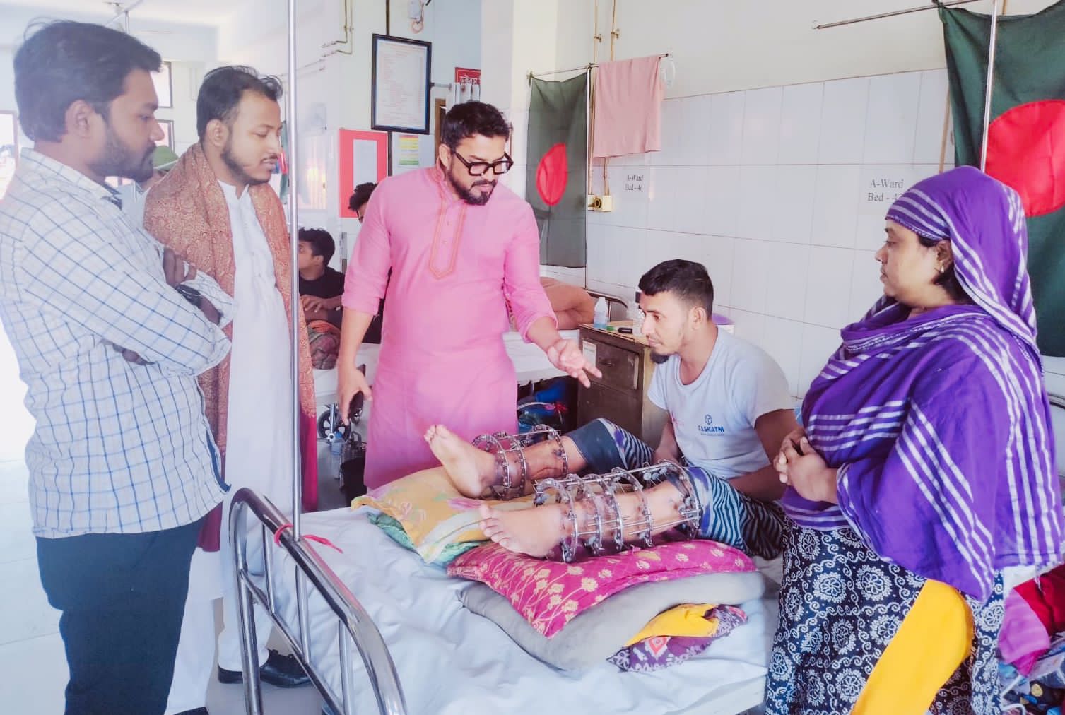 জুলাই গণ-অভ্যুত্থানে আহতদের দেখতে পঙ্গু হাসপাতালে গেলেন ডিএনসিসি প্রশাসক মোহাম্মদ এজাজ