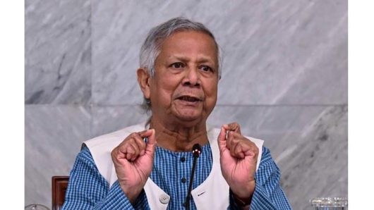 আইন-শৃঙ্খলা পরিস্থিতি পর্যবেক্ষণে কমান্ড সেন্টার গঠনের নির্দেশ প্রধান উপদেষ্টার