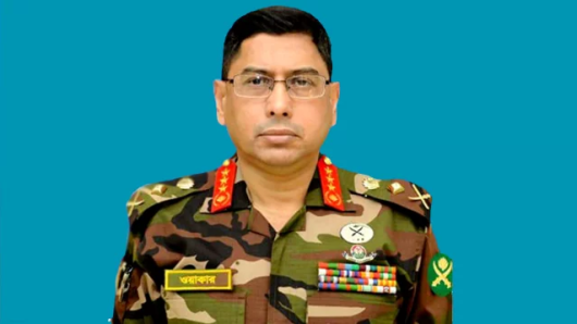 সেনাবাহিনী প্রধানের কুয়েত সফর