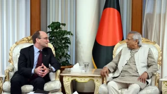 প্রধান উপদেষ্টা বাংলাদেশে সামাজিক ব্যবসায় সুইডিশ বিনিয়োগ চেয়েছেন