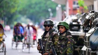 আইন-শৃঙ্খলা পরিস্থিতির উন্নতিতে কঠোর অবস্থানে সরকার