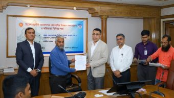 রাজউক কর্তৃক রিয়েল এস্টেট ডেভেলপার কোম্পানির নিবন্ধন সনদ প্রদান ও অভিজ্ঞতা বিনিময় সভা অনুষ্ঠিত