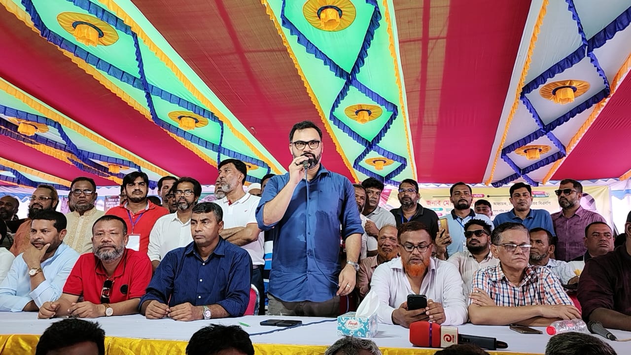 আওয়ামী জুলুমের কথা ভুলে গেলে চলবে না : আমিনুল হক