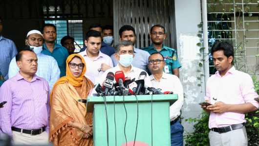সকলে সচেতন থাকলে প্রশ্নফাঁসের সুযোগ পাবে না অসাধু চক্র: শিক্ষা উপদেষ্টা