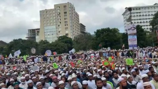 ইসলামী আন্দোলনের মহাসমাবেশকে ঘিরে মুখরিত সোহরাওয়ার্দী উদ্যান : জ্বালাময়ী বক্তব্য শুরু
