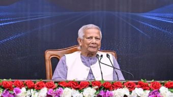জনসংযোগ ও নিরাপত্তার সমন্বয়ে দায়িত্ব পালনের আহ্বান প্রধান উপদেষ্টার