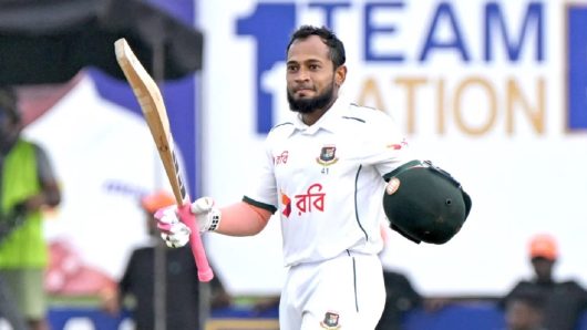 শ্রীলঙ্কার বিপক্ষে টানা তৃতীয় সেঞ্চুরি মুশফিকের, শান্তর সঙ্গে ২৪৭ রানের জুটি