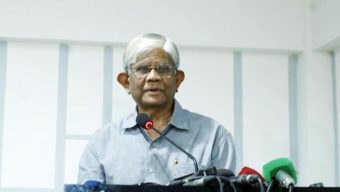 ঈদের ১০ দিনের ছুটি অর্থনীতিতে প্রভাব ফেলবে না: অর্থ উপদেষ্টা
