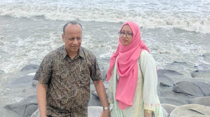 মনোয়ার ইফরানা এসএসসি পরীক্ষায় গোল্ডেন এ প্লাস পেয়েছেন