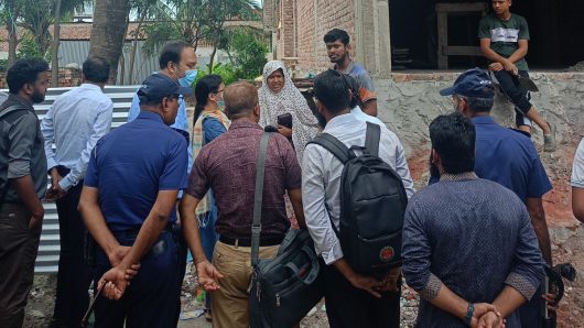 নারায়ণগঞ্জের ফতুল্লা, আদাবর ও মোহাম্মদপুর এলাকায় রাজউকের মোবাইল কোর্ট
