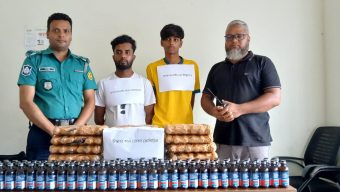 তুরাগে গোপন অভিযানে ৩১২ বোতল ফেনসিডিলসহ দুই মাদক ব্যবসায়ী গ্রেফতার