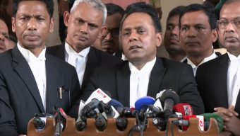 যুগান্তর সম্পাদককে ৫ দিনের আলটিমেটাম, ক্ষমা না চাইলে আইনি পদক্ষেপ: কায়সার কামাল