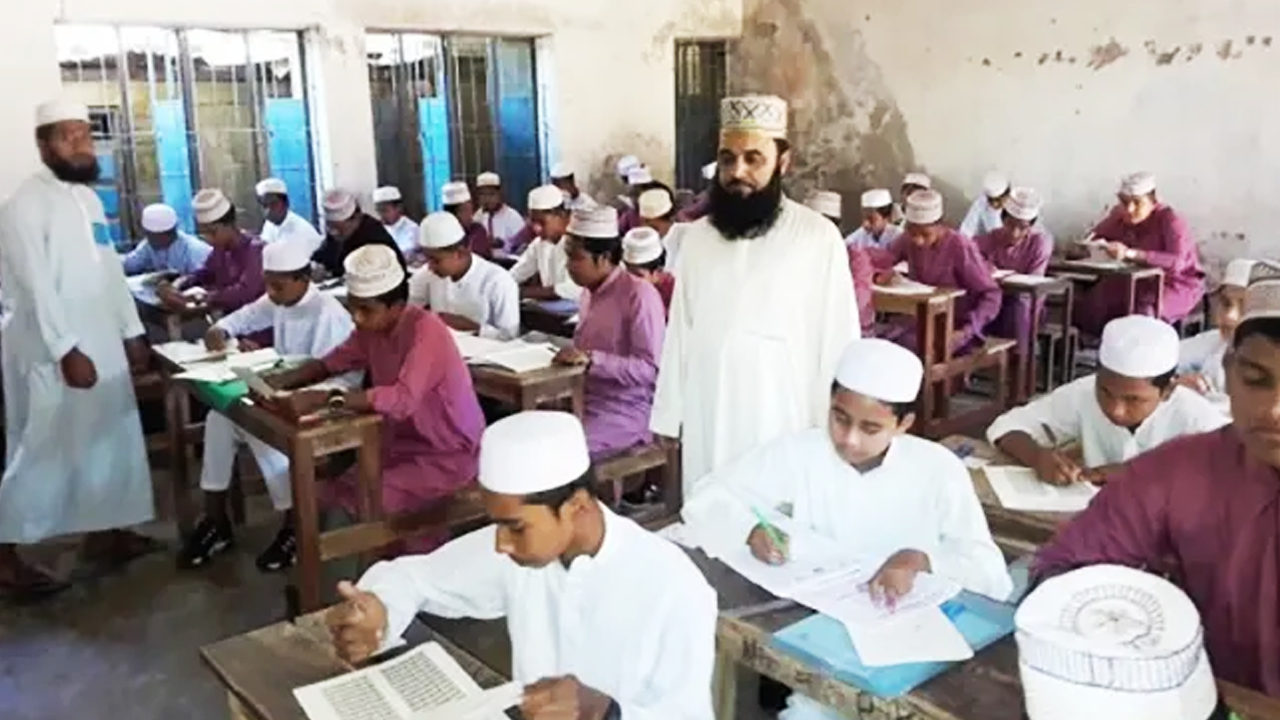 আলিম পরীক্ষার স্থগিত হওয়া পরীক্ষা শুরু হবে নতুন সময়সূচিতে