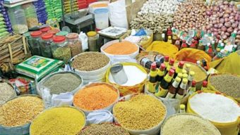 নিত্যপণ্যে ক্রেতার হাঁসফাঁস