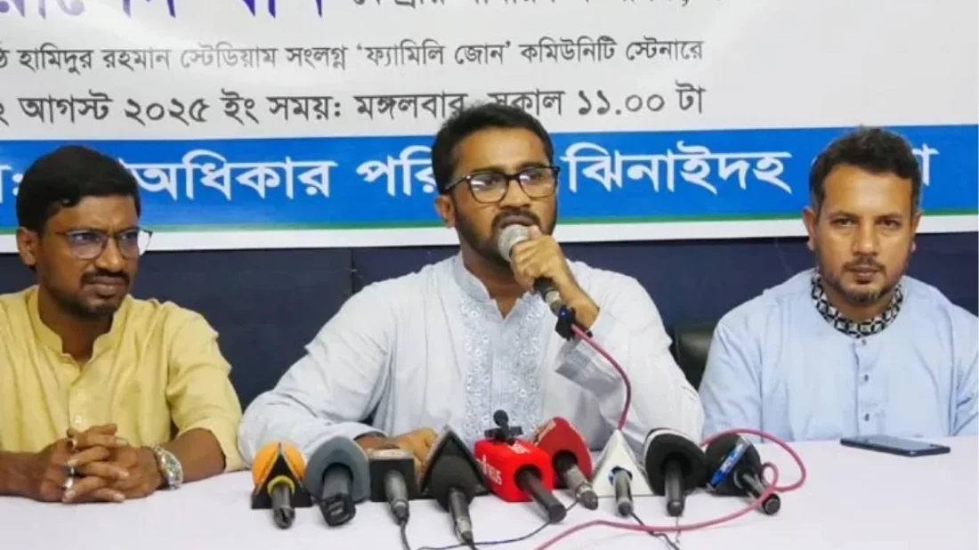 অবস্থা দেখে মনে হচ্ছে, ড. ইউনূস হাসিনার পরামর্শে দেশ চালাচ্ছেন
