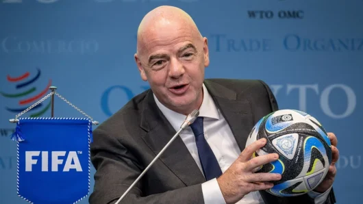 ট্রাম্প-পুতিন যত বেশি দেখা করবেন, বিশ্ব শান্তির জন্য তত ভালো: ফিফা প্রধান