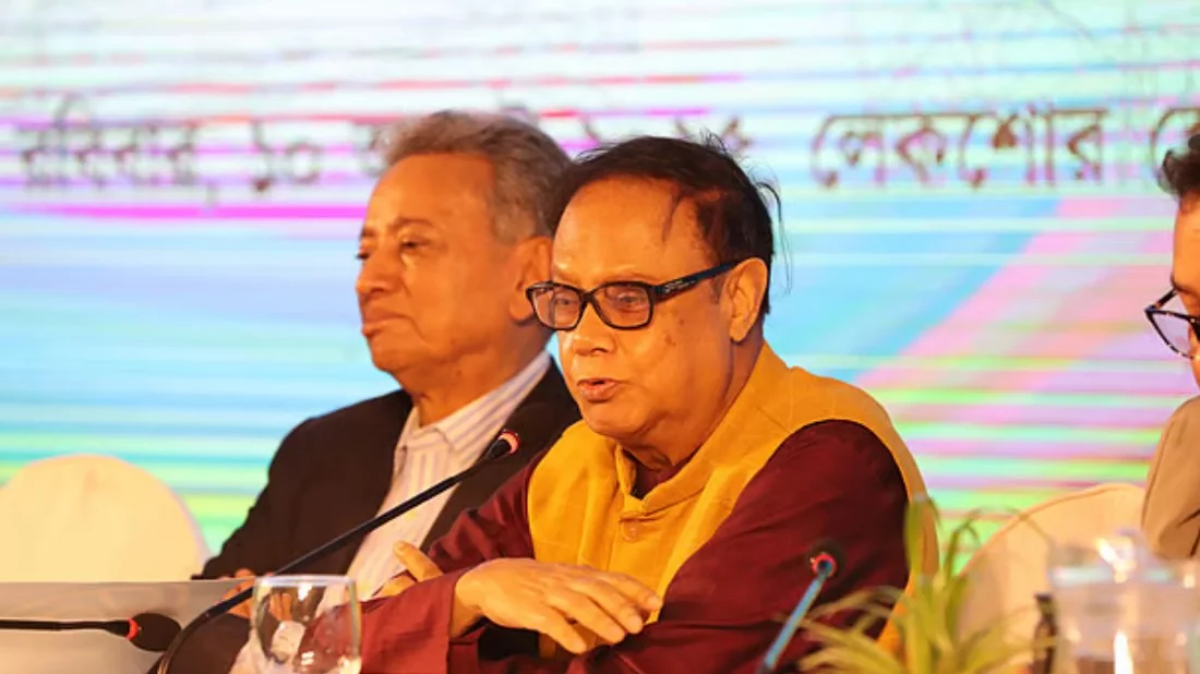 ক্যাশলেস লেনদেন বাড়ানোর তাগিদ গভর্নরের