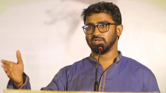 হাসিনাকে ডাকসুর আজীবন সদস্য করার প্রস্তাবে ভেটো দেওয়ায় শুরু হয় একের পর এক হামলা