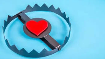 ইসলামে ‘হানি ট্র্যাপ’ একটি ঘৃণ্য অপরাধ