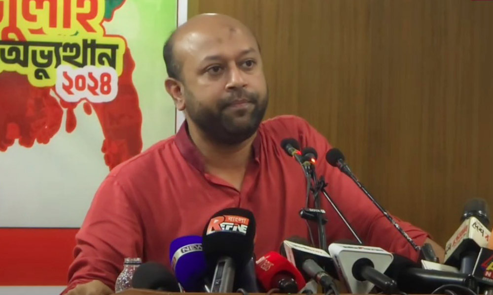 ‘দেশে ২৫০ বিলিয়ন ডলার লুটপাটের টকশো হয় না, হাঁসের মাংস নিয়ে হয়