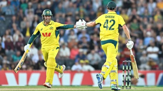 অস্ট্রেলিয়ার ৪৩১ রানের উৎসবে যত রেকর্ড