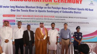 গাইবান্ধায় তিস্তা নদীর উপর ১৪৯০ মিটার দীর্ঘ ”মওলানা ভাসানী সেতু” উদ্বোধন করলেন স্থানীয় সরকার উপদেষ্টা