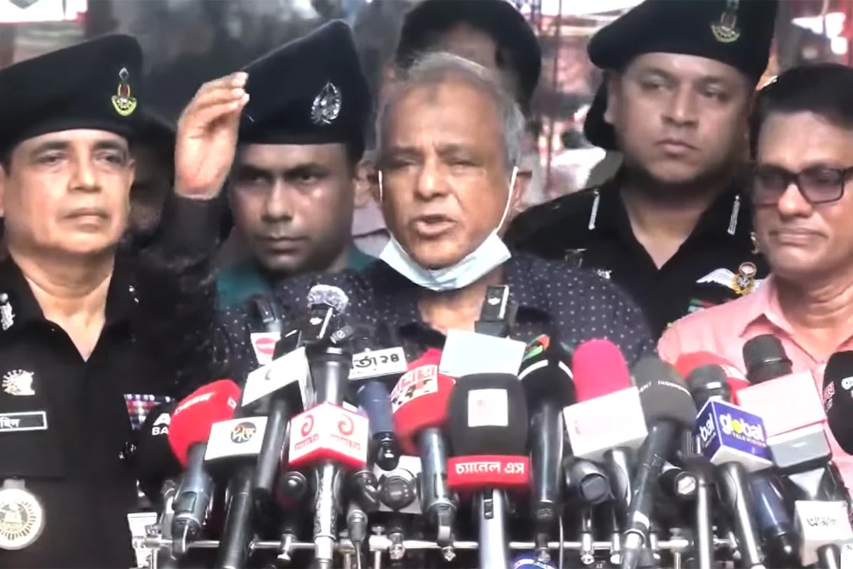 জনগণ নির্বাচনমুখী হলে কেউ বন্ধ করতে পারবে না : স্বরাষ্ট্র উপদেষ্টা