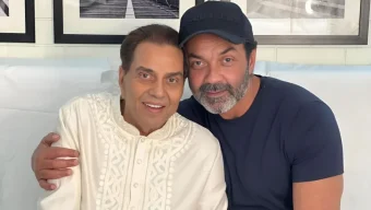 ভক্তকে পেটানোর পর নিজ হাতে দুধ পান করিয়েছিলেন ধর্মেন্দ্র, জানালেন ববি দেওল