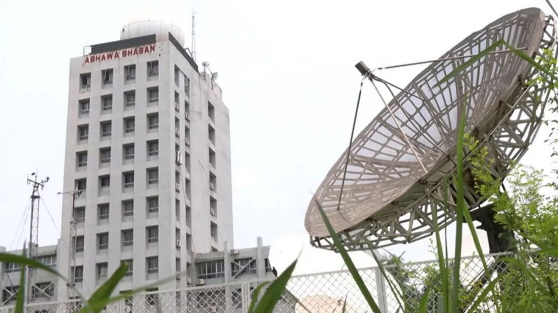 ঢাকার আকাশে ঝলমলে রোদ, সামনে লঘুচাপের আভাস