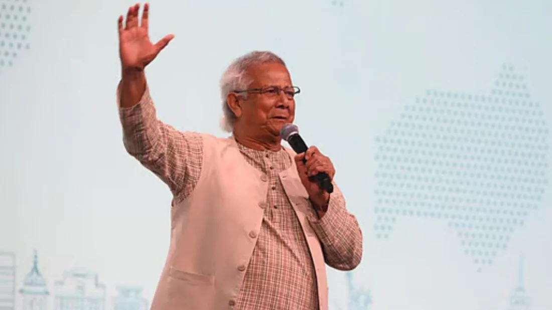 গ্যালারিতে বসে দেখার দিন শেষ, আমরা এখন নিজে খেলব: প্রধান উপদেষ্টা