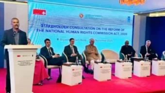 আওয়ামী লীগের আমলে মানবাধিকার রক্ষার চেয়ে লঙ্ঘন বেশি হয়েছে : আসিফ নজরুল