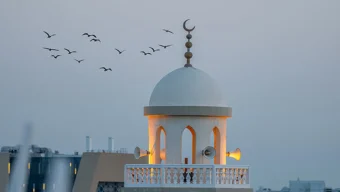 আজান শুনে যে দোয়া পাঠে নবীজির শাফায়াত মিলবে