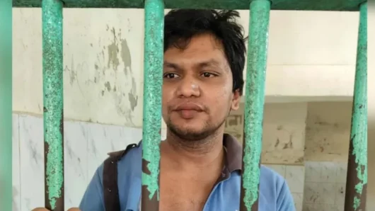 মুচলেকা দিয়ে জামিন পেলেন ডাকসুর সেই ভিপি প্রার্থী