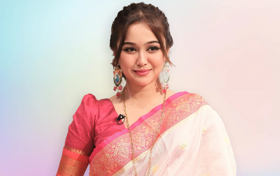 একাত্তরে হারিয়েছি আজকেও হারাব : চমক