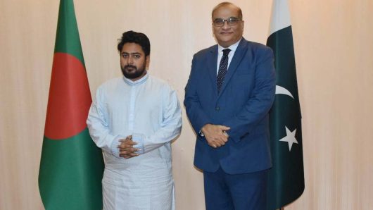 এনসিপি প্রতিনিধিদলের সঙ্গে পাকিস্তানের হাইকমিশনারের সাক্ষাৎ