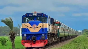 পূজার ছুটিতে পূর্বাঞ্চলে চলবে ৪ জোড়া স্পেশাল ট্রেন