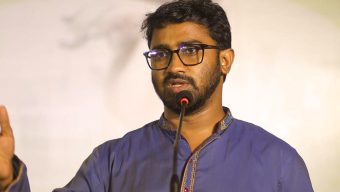 আমার কাছে মাঝে মধ্যে মনে হয়, সরকার আছে নাকি নেই : রাশেদ খান