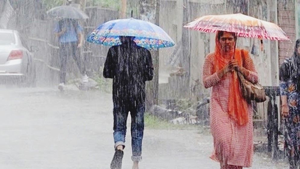 ঢাকাসহ ১৪ জেলায় ৬০ কিমি বেগে ঝড়-বৃষ্টির আভাস