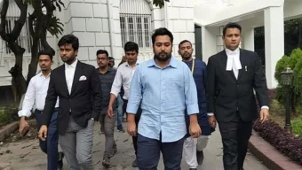 শেখ হাসিনার বিরুদ্ধে নাহিদ ইসলাম আজও সাক্ষ্য দিবেন