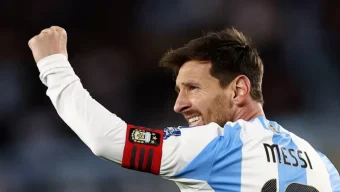 বার্সেলোনা ক্লাব নির্বাচনে অংশ নিতে পারেন মেসি