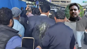 নিউইয়র্কে হামলাকারীদের বিরুদ্ধে মামলা করলেন আখতার হোসেন