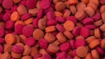 দক্ষিণখান ও উত্তরখানে মাদকের ছড়াছড়ি