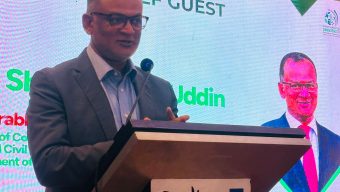 শিক্ষার্থীদের উদ্দেশ্যে বাণিজ্য উপদেষ্টা : বাজার ব্যবস্থাপনায় পণ্যের নিরবচ্ছিন্ন সরবরাহ গুরুত্বপূর্ণ