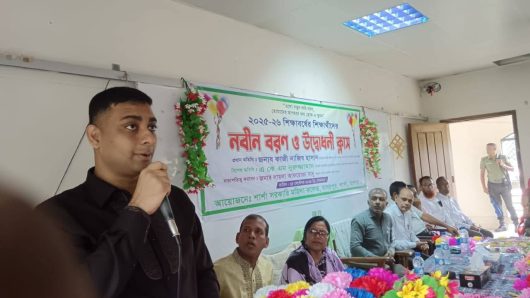 শার্শায় নবীন বরণ ও উদ্বোধনী ক্লাস অনুষ্ঠিত