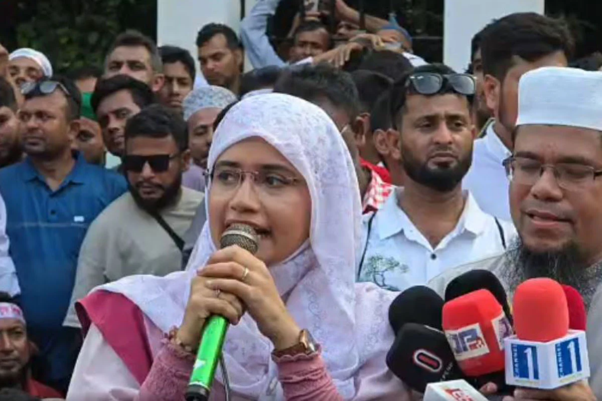 উপদেষ্টারা আখের গুছিয়ে ফেলেছেন কিন্তু শিক্ষকের বেলায় টাকা নেই: সামান্তা