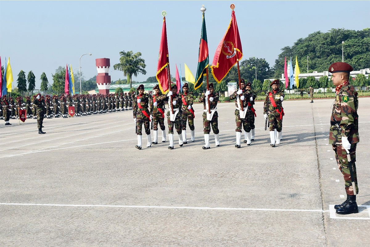 আর্মি সার্ভিস কোর ও আর্মি মেডিকেল কোরের কুচকাওয়াজ অনুষ্ঠিত