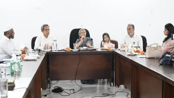 চিড়িয়াখানার প্রাণিগুলোর যথাযথ যত্ন ও সুরক্ষা নিশ্চিত করতে হবে : প্রাণিসম্পদ উপদেষ্টা