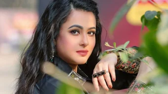 ফেসবুক পোস্টে বিচ্ছেদের গুঞ্জন, পূর্ণিমা জানালেন সত্যিটা কী